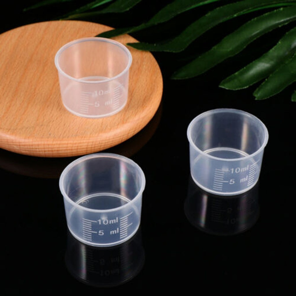 50pcs Plastic Measuring Cups 10ml Plastic Laboratory Pharmacy Kitchen Tool