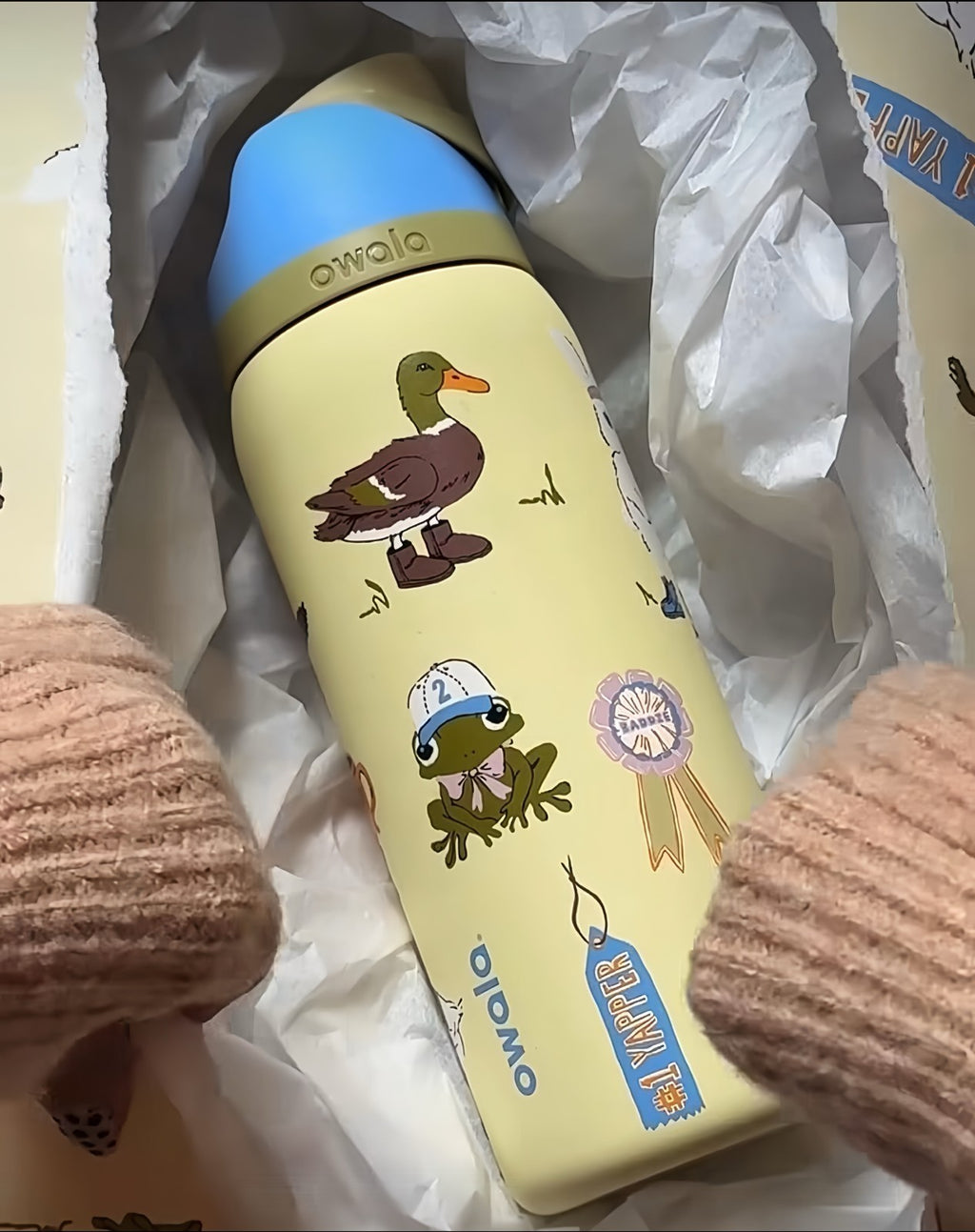 Owala 32oz Vacuum Flask FreeSip Water Bottle – UO Exclusive “Party Animals”Gifts