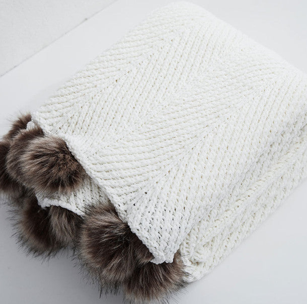 Fluffy Pom Pom Throw Blanket Knitted Sofa Bed Blankets Warm Home 130 X 160cm