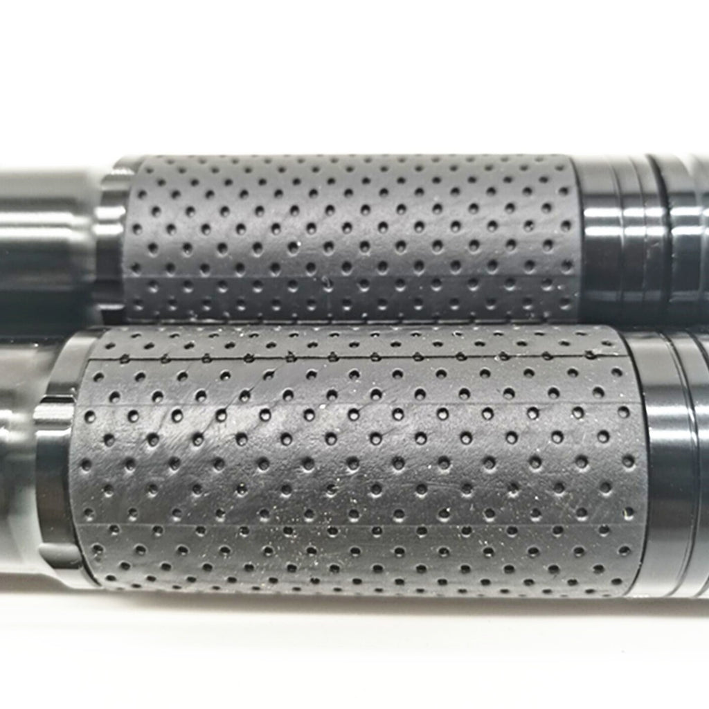 1 Pair CNC Throttle Twist Tube Hand Grip Motorcycle 7/8in 22mm Handlebar Parts