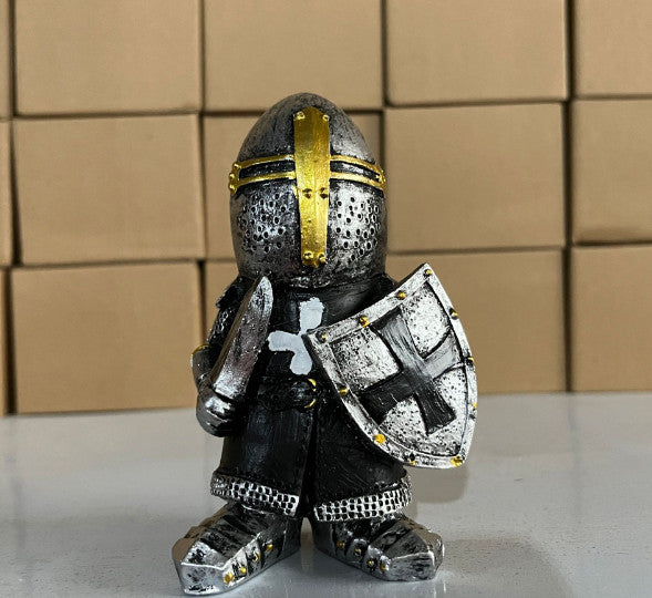 Knight Gnomes Guard Resin Sculpture Ornament Garden Home Decor Templar Gothic