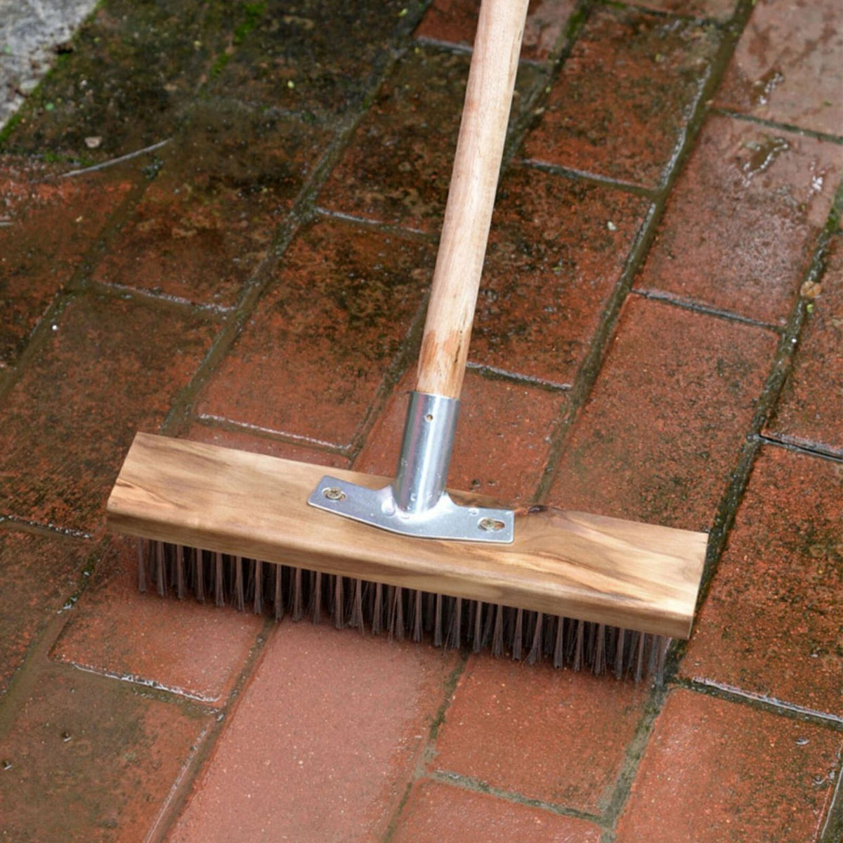 20CM Metal Wire Broom Brush Sweeping Deck Scrub Heavy Duty Garden Moss Cleaner