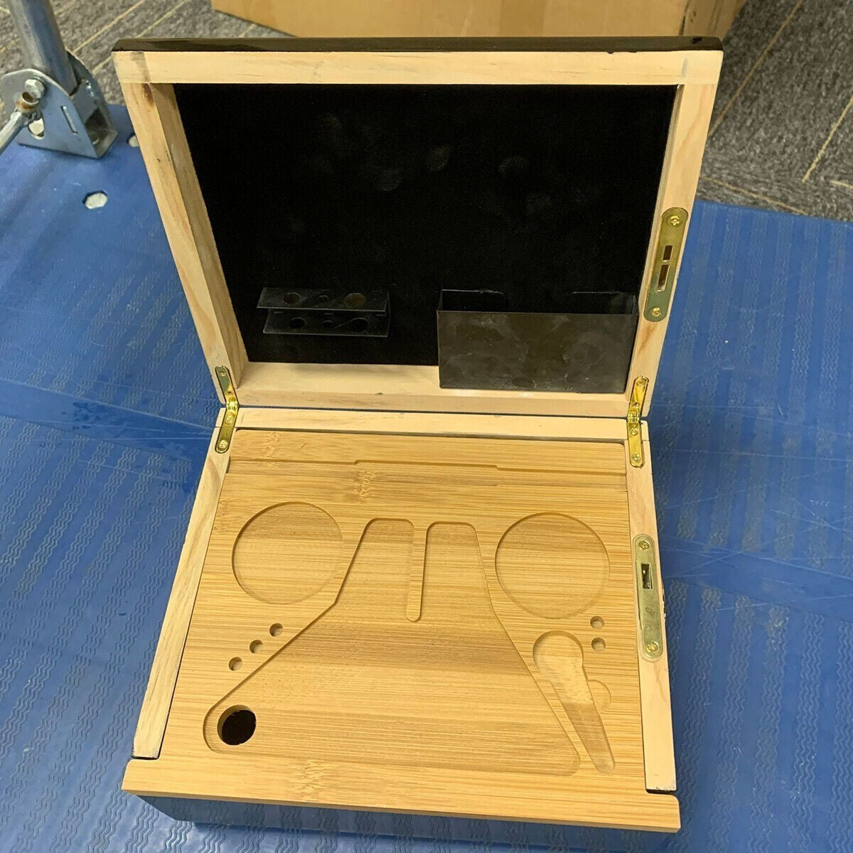 Bamboo Storage Chest with Movable Tray Wood Locking Stash Box Rolling Tray