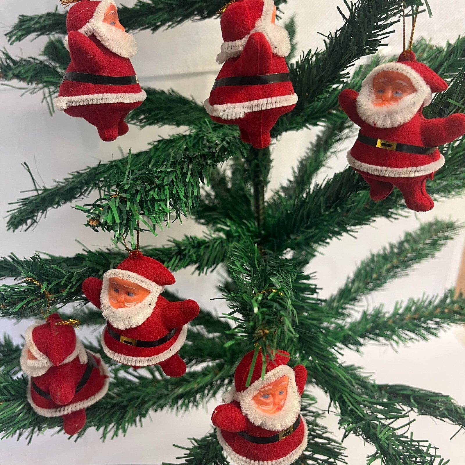 12 x CHRISTMAS TREE BAUBLE SANTA FATHER CHRISTMAS decoration ornament