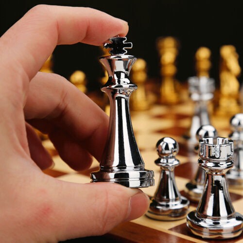 Retro Medieval Luxury Chess Game Set with Wooden Chessboard Family Chess Pieces