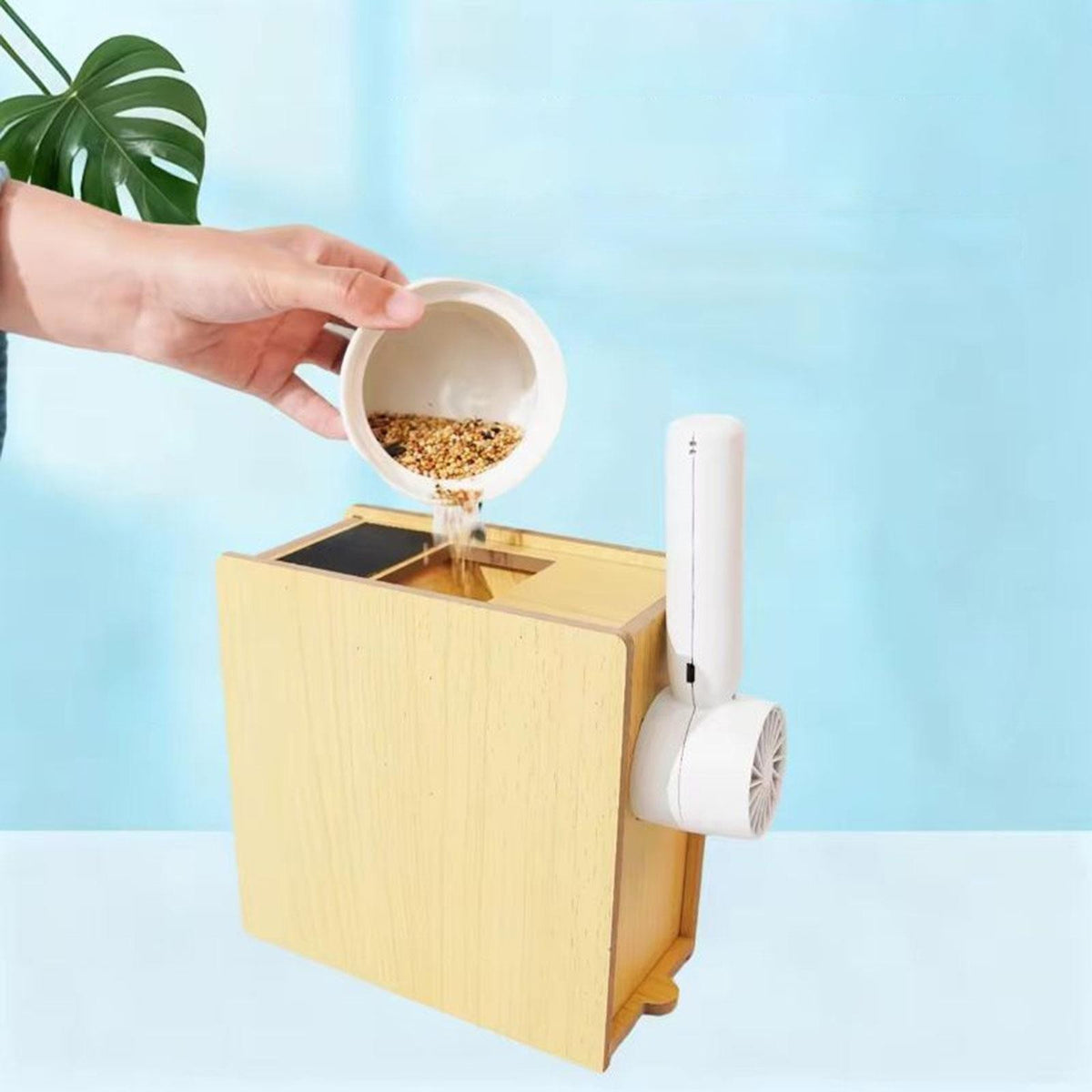 Grain Winnowing Machine - Removes Husk for Millet, Wheat, Bird Seed Cleaning