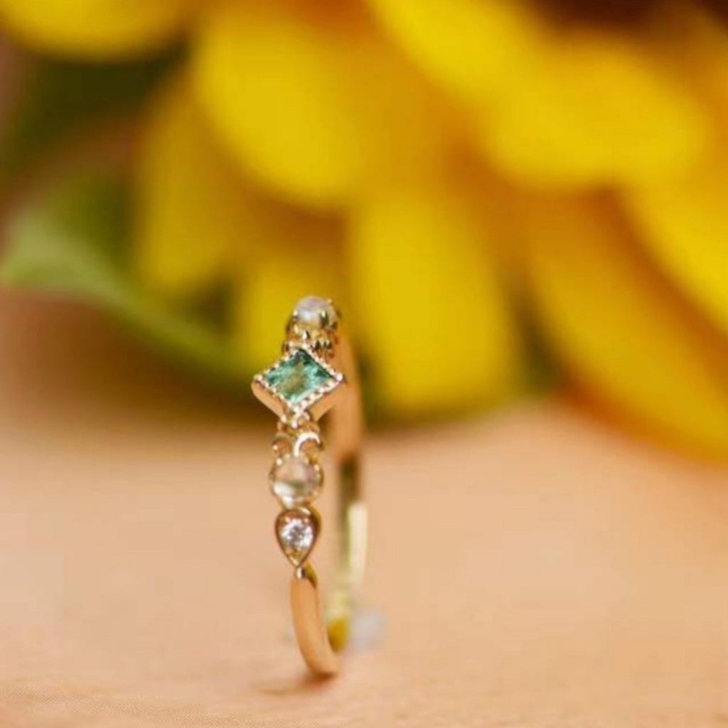 Moonstone Fashionable All-Match Thin-Frame Ring For Women