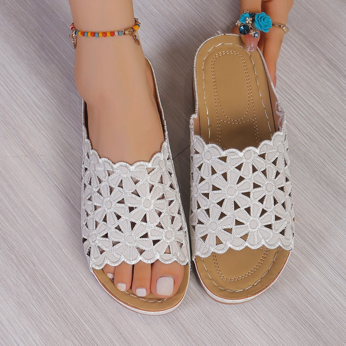 Breathable Orthopedic Open-Toe Slippers for Women, With Soft Cushioning