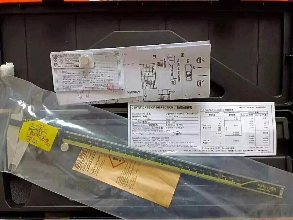 Mitutoyo Japan 500-196-30 300mm/12" Absolute Digital Digimatic Vernier Caliper