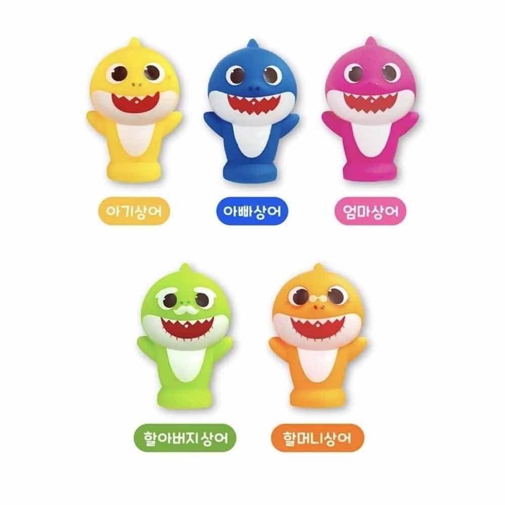 Baby Shark 5PC Finger Puppet Set, Bath Toys, Party Favors, Educational Playtime