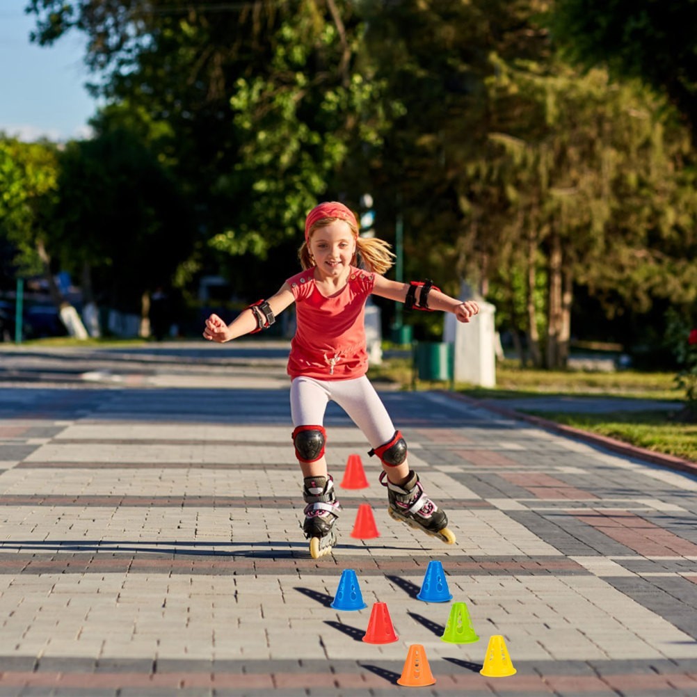 25 Pcs Portable Plastic Roller Skating Marker Cones for Agility Training