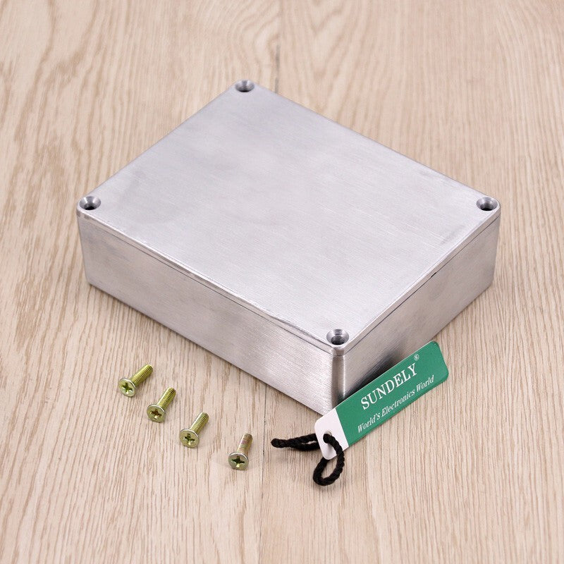 1590 Style Effects Pedal Aluminum Stomp Box Enclosure for Guitar + 4 Screws
