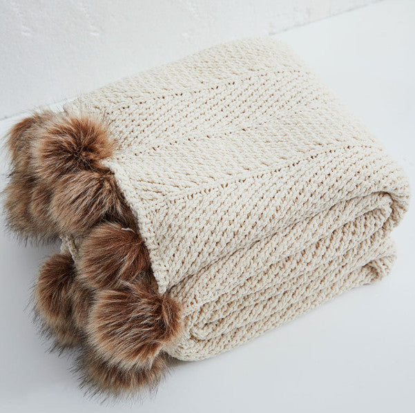 Fluffy Pom Pom Throw Blanket Knitted Sofa Bed Blankets Warm Home 130 X 160cm