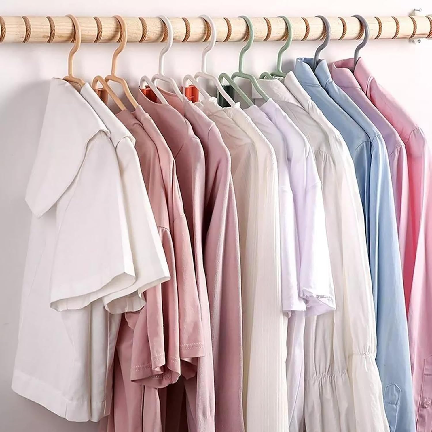 12 Pack Foldable Coat Hanger,Portable Travel Hangers, Space Saving Fold in