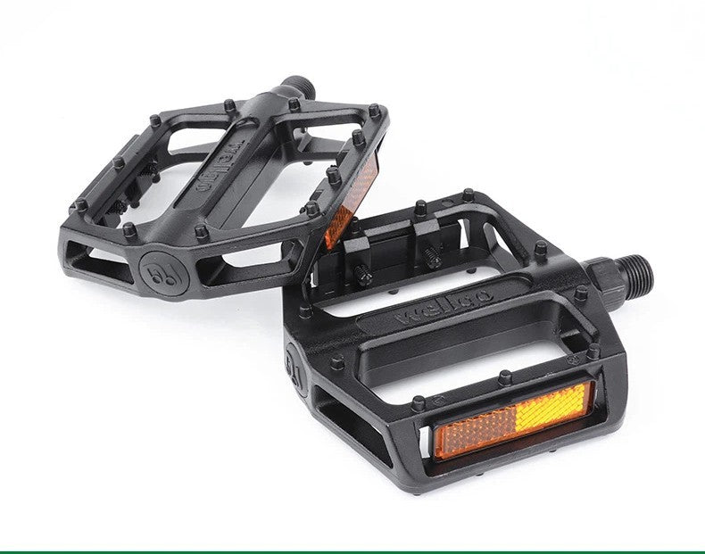 Wellgo B087U Flat Platform 9/16" Mountain Bike Pedals - Silver