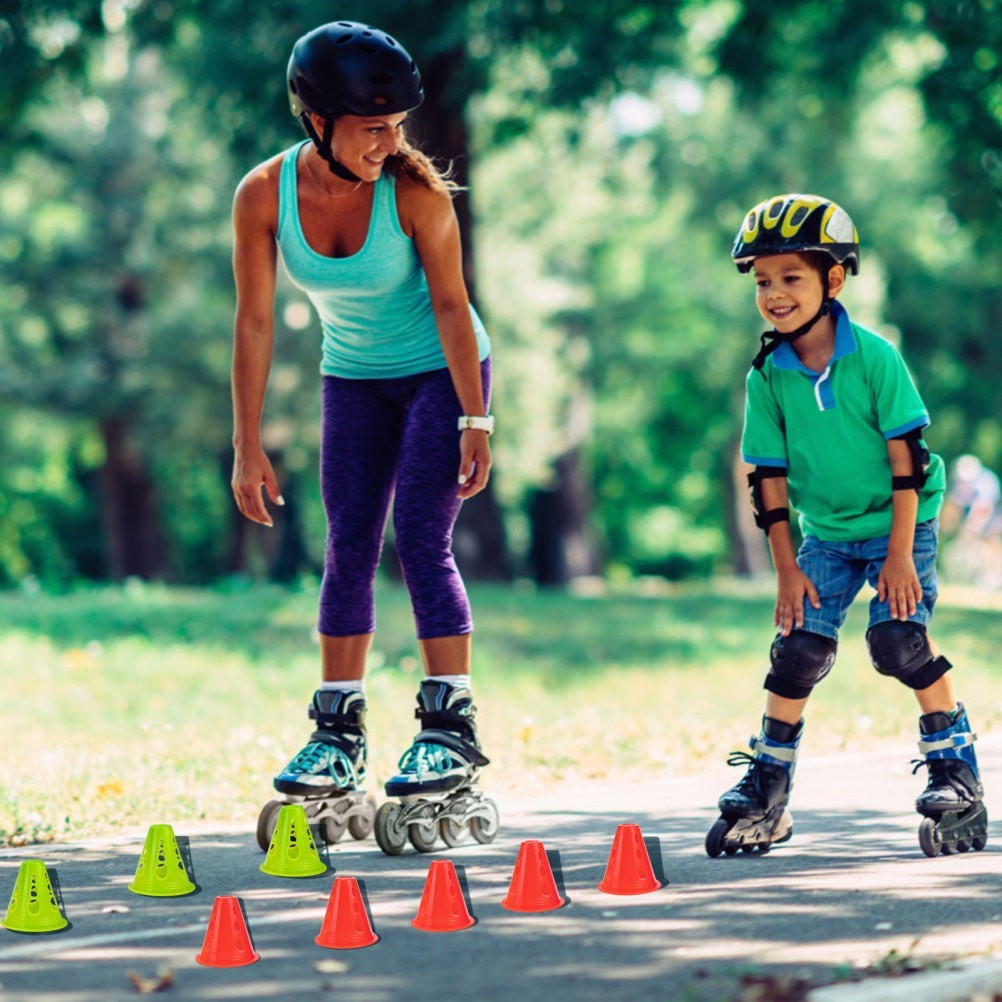 25 Pcs Portable Plastic Roller Skating Marker Cones for Agility Training。*