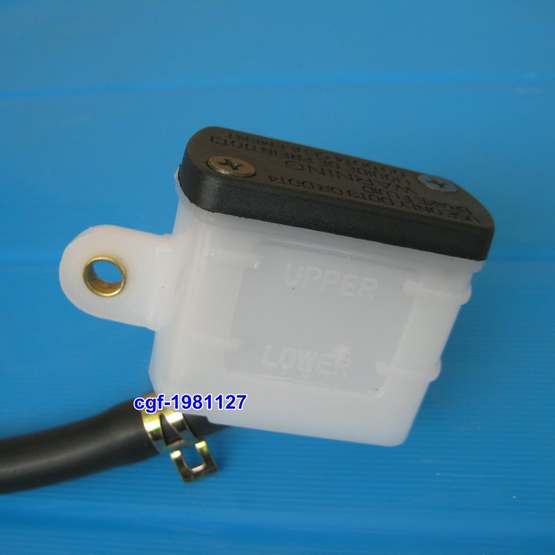 Motorcycle Rear Brake Fluid Reservoir Square Bottle with Hose For Yamaha Honda