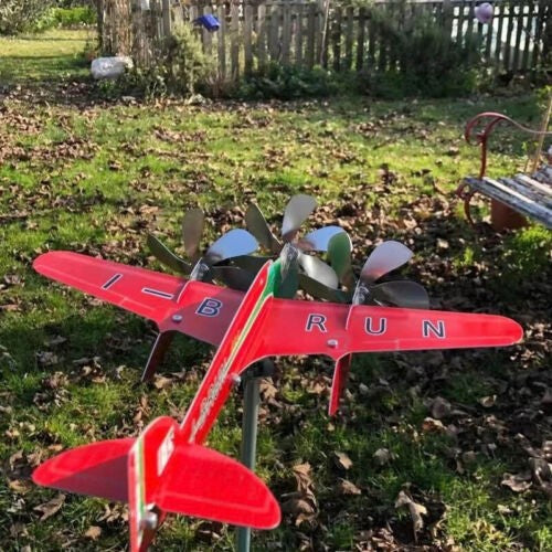 Airplane Wind Spinners Metal Pinwheels Outdoor Aircraft Windmill Garden Decor