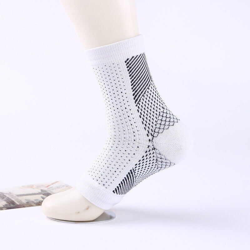 5 Pairs of Neuropathy Socks for Men and Women, Soothing Compression Socks New