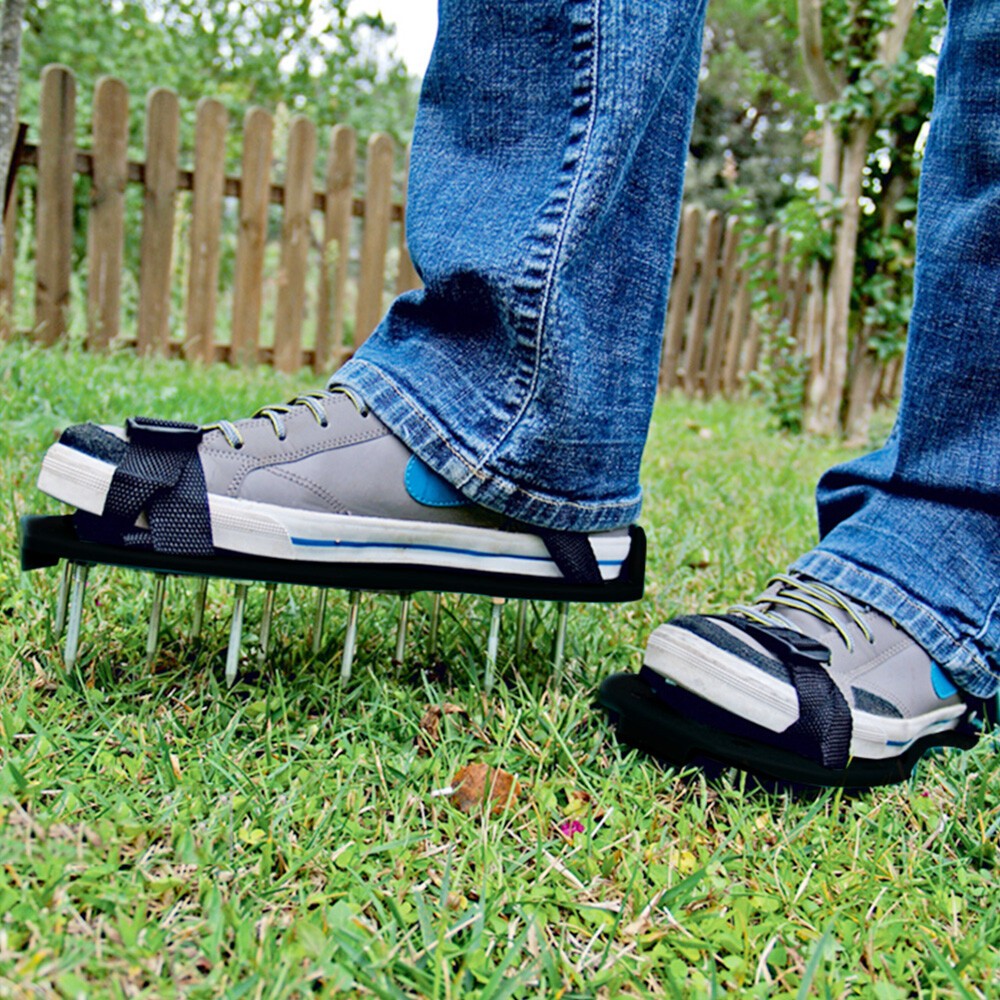 Adjustable Straps Lawn Aerator Spiked Shoes Grass Aerating Sandals