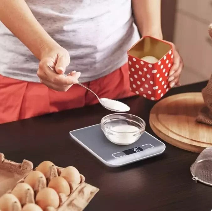 Digital 10kg Kitchen Scales Electronic Food Weight Balance LCD Postal Scale
