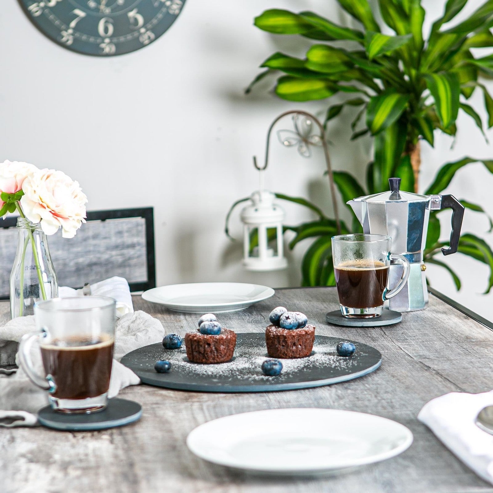 Linea Round Slate Coasters - 10cm - Pack of 12