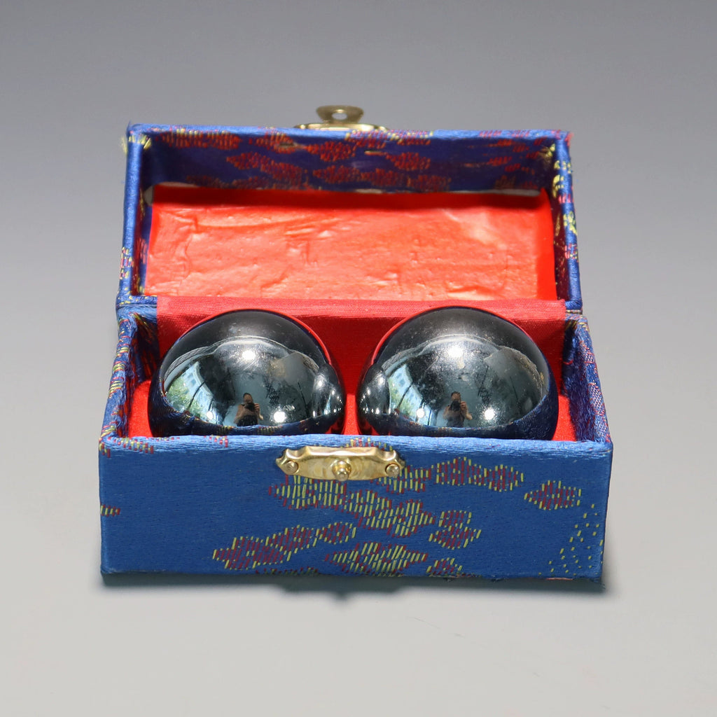 CHINESE HEALTH EXERCISE STRESS BAODING BALLS RELAXATION THERAPY YIN YANG DESIGN