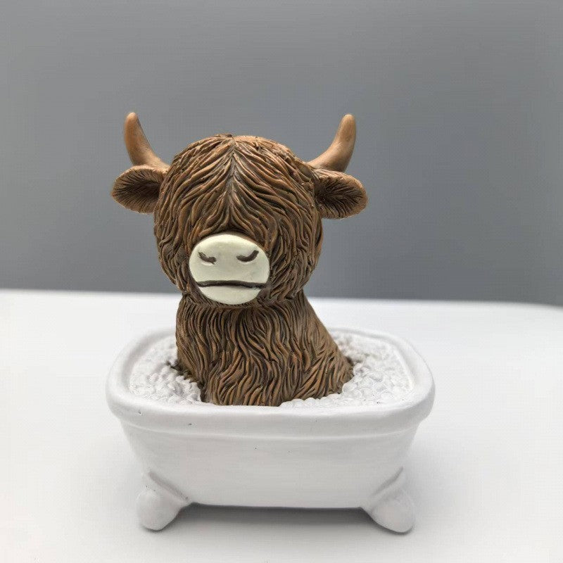 Figurine Ornament Resin Highland Cow Reading on Loo Home Decoration Gift Idea