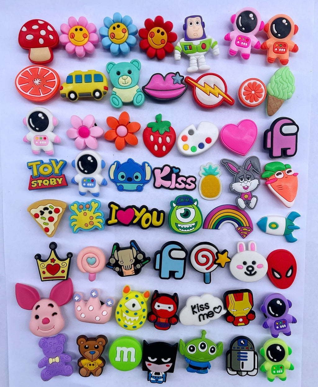 100pcs Cave Shoes Buckle Decoration PVC Soft Rubber DIY Accessories Cute Cartoon