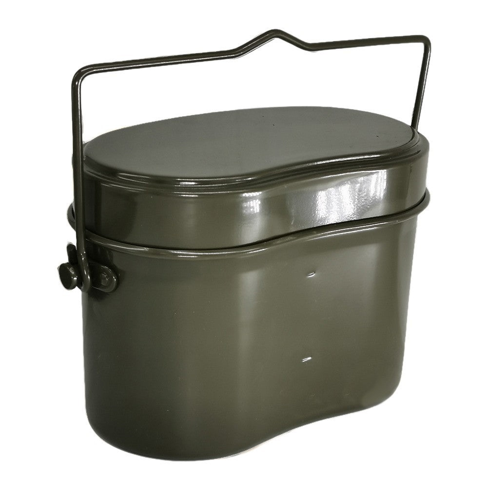 Compact Outdoor Cooking Set with Human friendly Design for Easy Handling