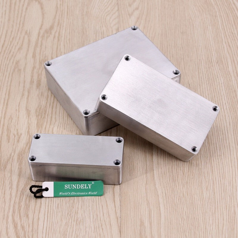 1590 Style Effects Pedal Aluminum Stomp Box Enclosure for Guitar + 4 Screws