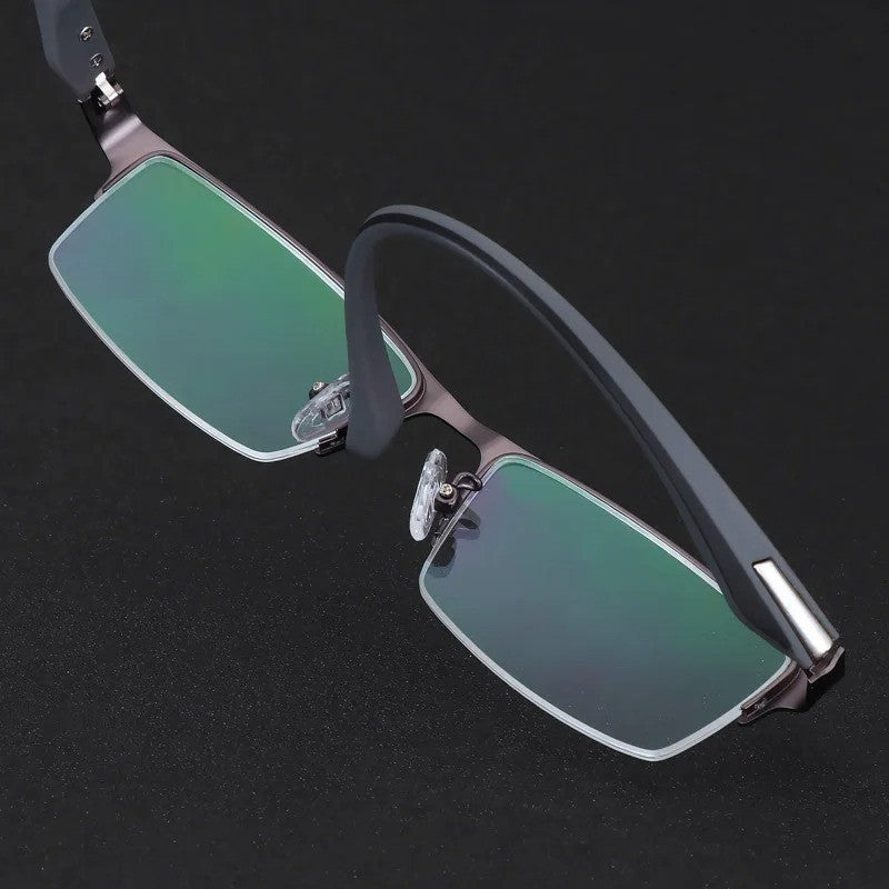 Progressive Photochromic Reading Glasses Titanium Frame Men Presbyopia Hyperopia