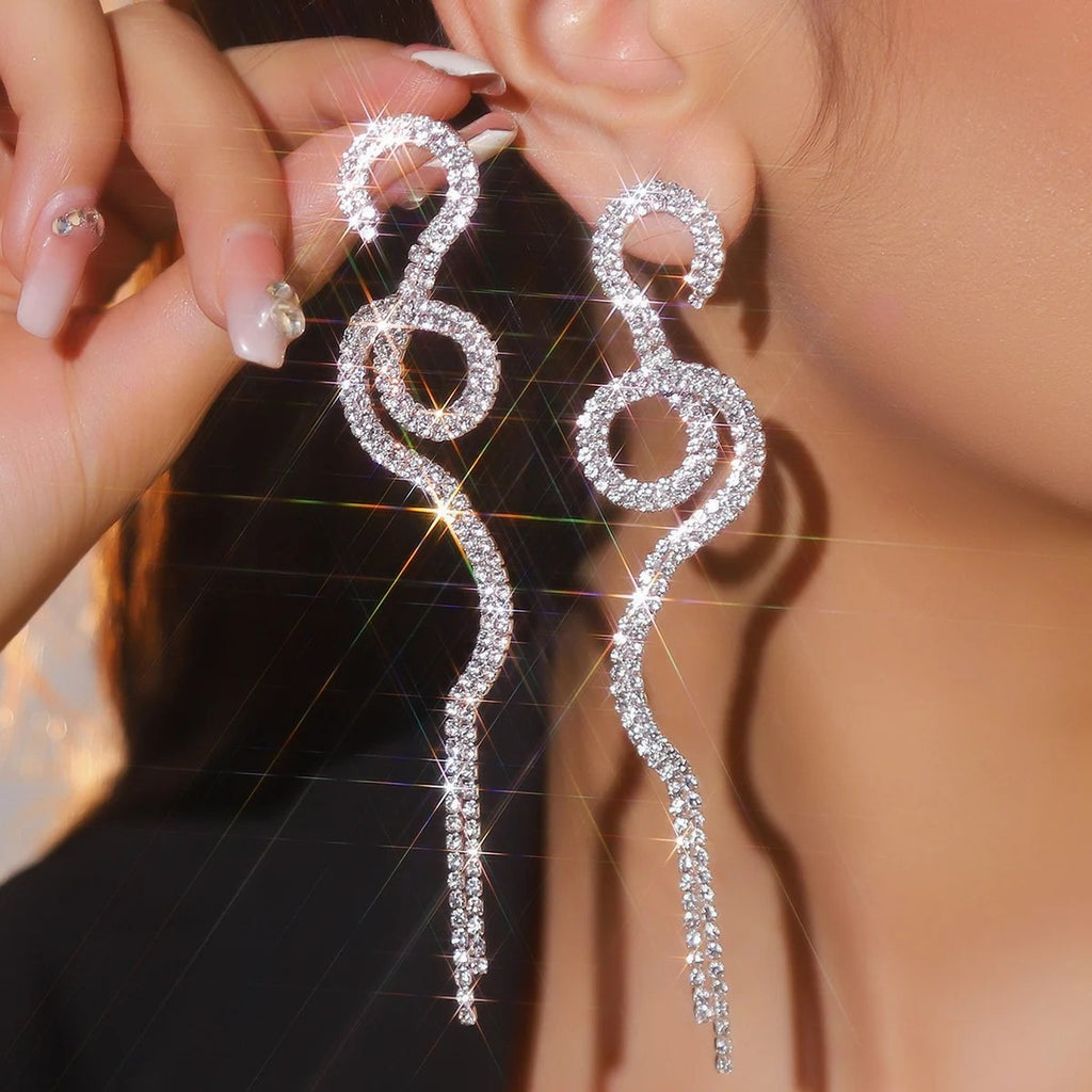 Luxury Rhinestone Crystal Triangle Earrings for Women Bridal Dangling Earrings