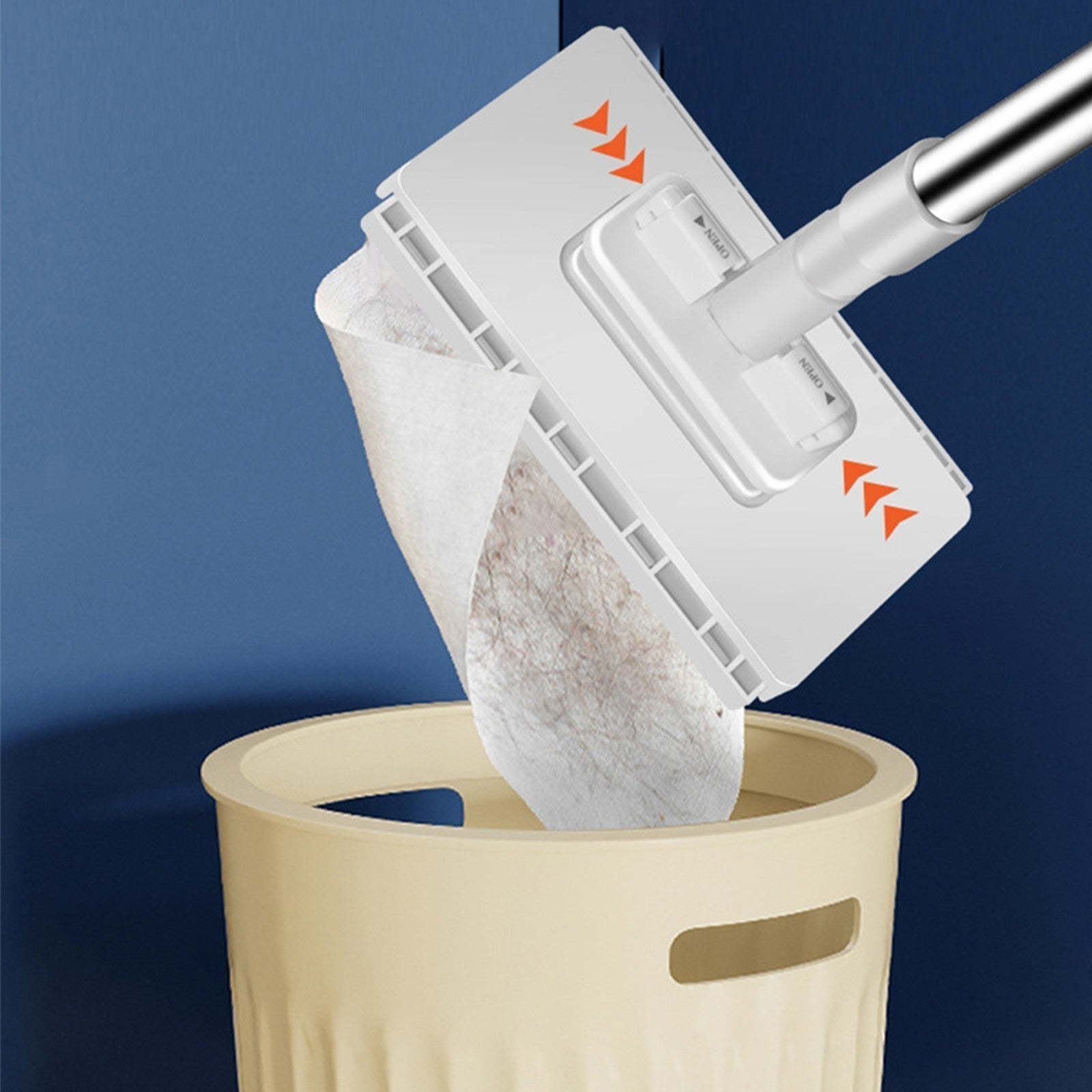 Disposable Dust Mop with 4 Reusable Cloths for Easy Cleaning and Dust Control