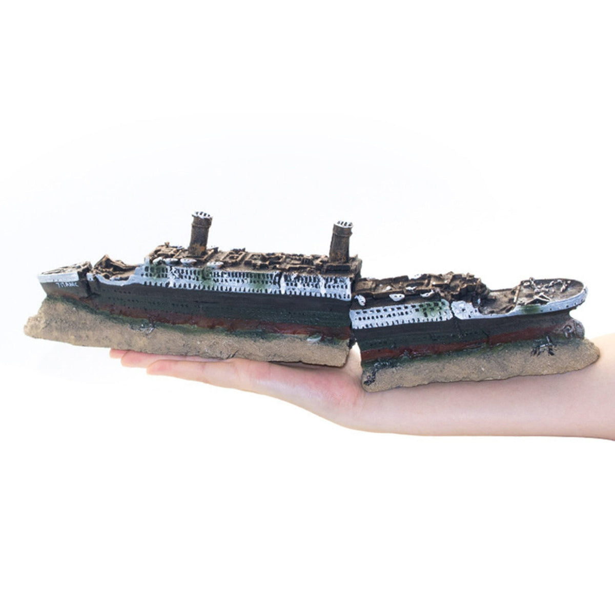 Aquarium Titanic Shipwreck Decorations Resin Material Ship Decorations，Fish Tank