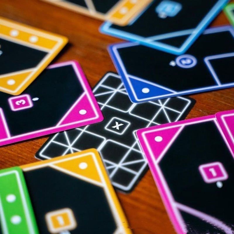 TACTA Taku Tabletop Game Set With Fast-Paced Color Matching Strategy Party Hot