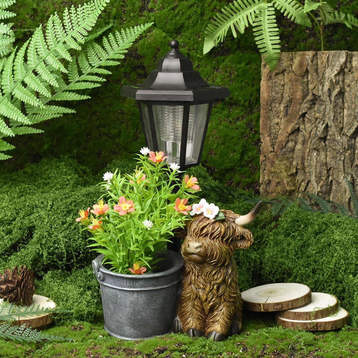 Cow Figurine with Solar Lighting for Outdoor Spaces And Gifts.*