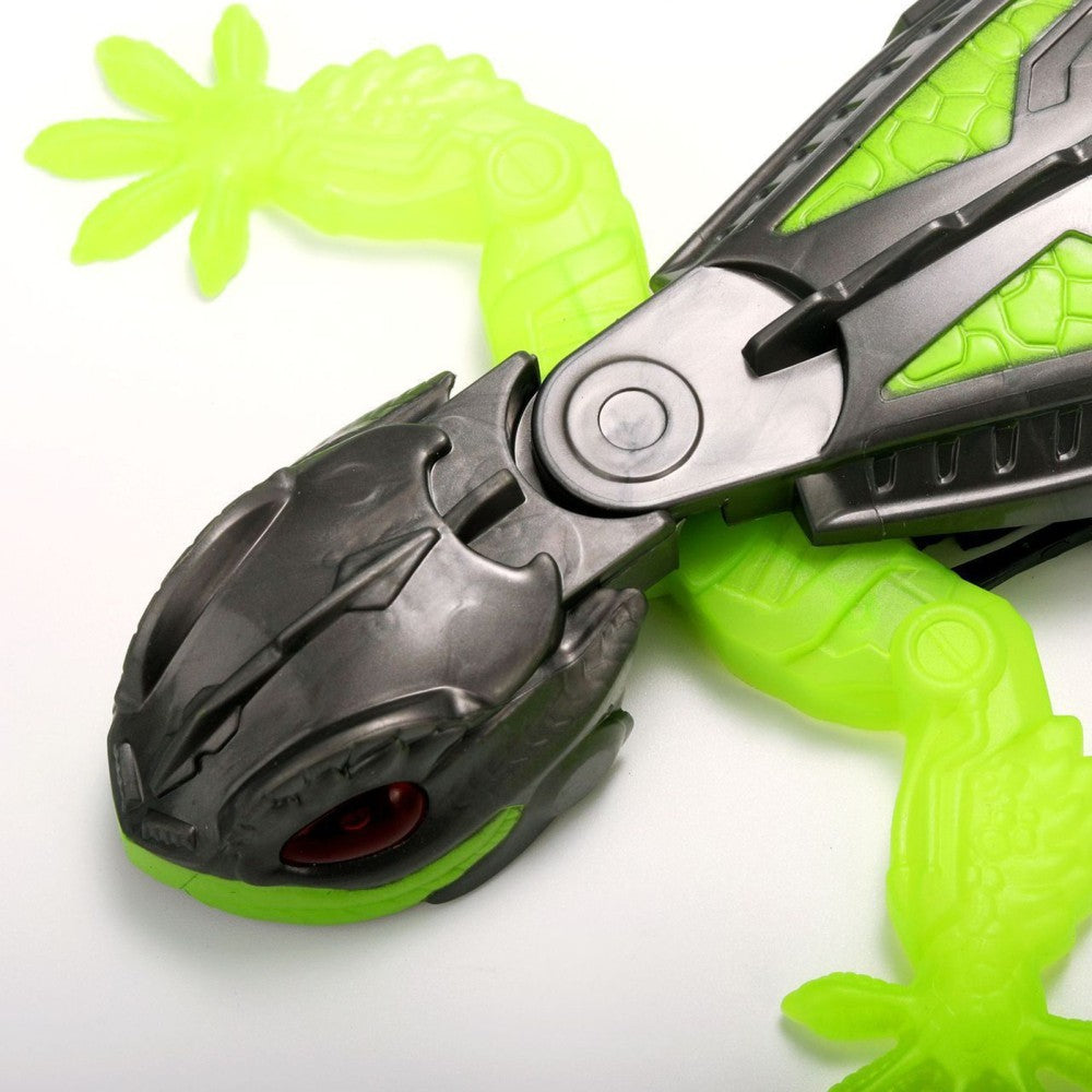 Wall Climbing Gecko Toy Rechargeable RC Robot-Drives on Walls Kids Gift Xmas