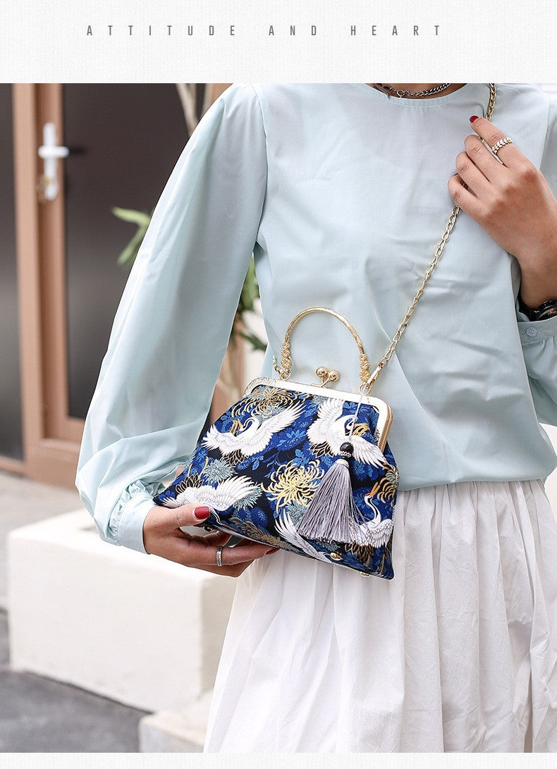 Retro Shoulder Chain Messenger Clutch Embroidered Jacquard Women's Evening Bags