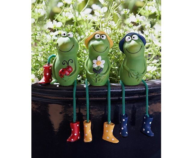 Set of 3 Outdoor Garden Ornaments Frog Sitting Toad Plant Pot Perchers