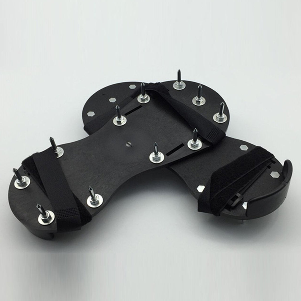 Grass Aerating Spiked Sandals Adjustable Strap Lawn Aerator Shoes
