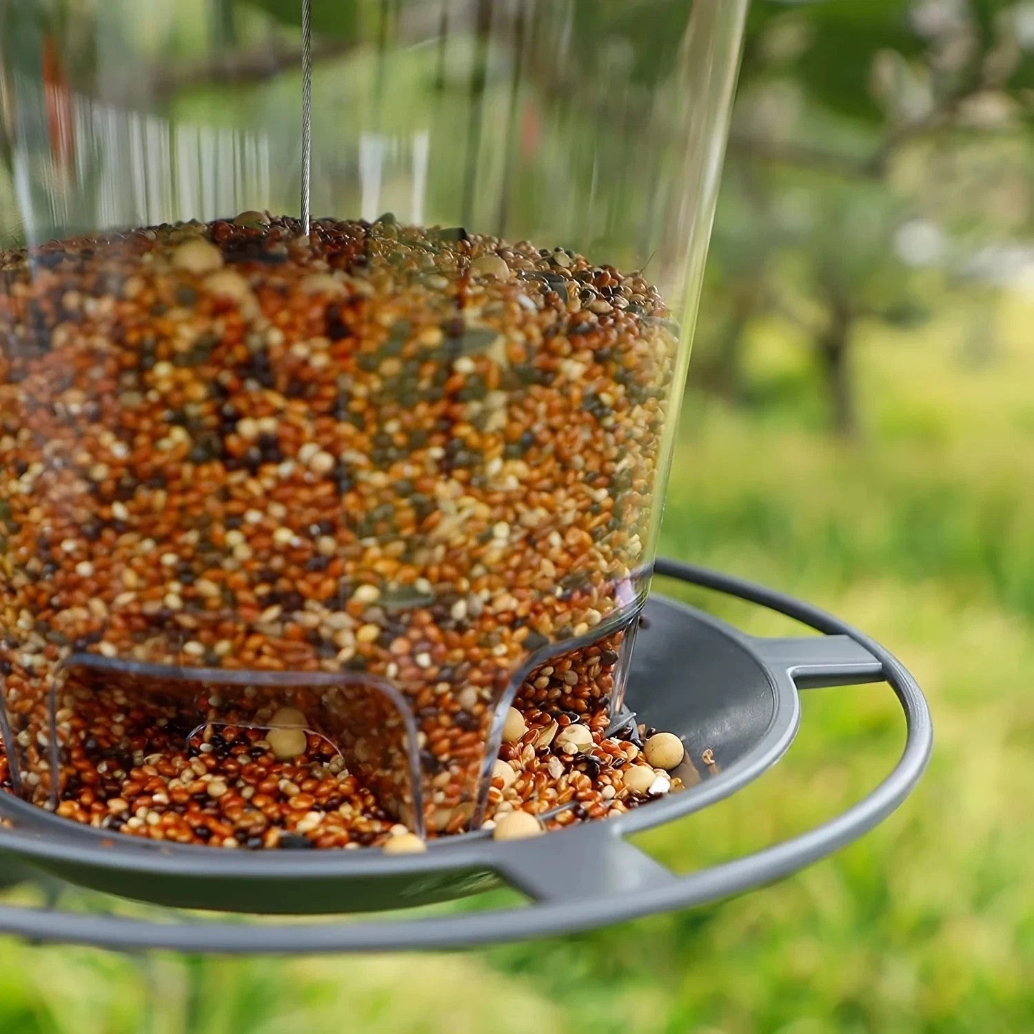 Hanging Spinning Squirrel Proof Wild Bird Feeder Portable Seed Feeder Garden UK