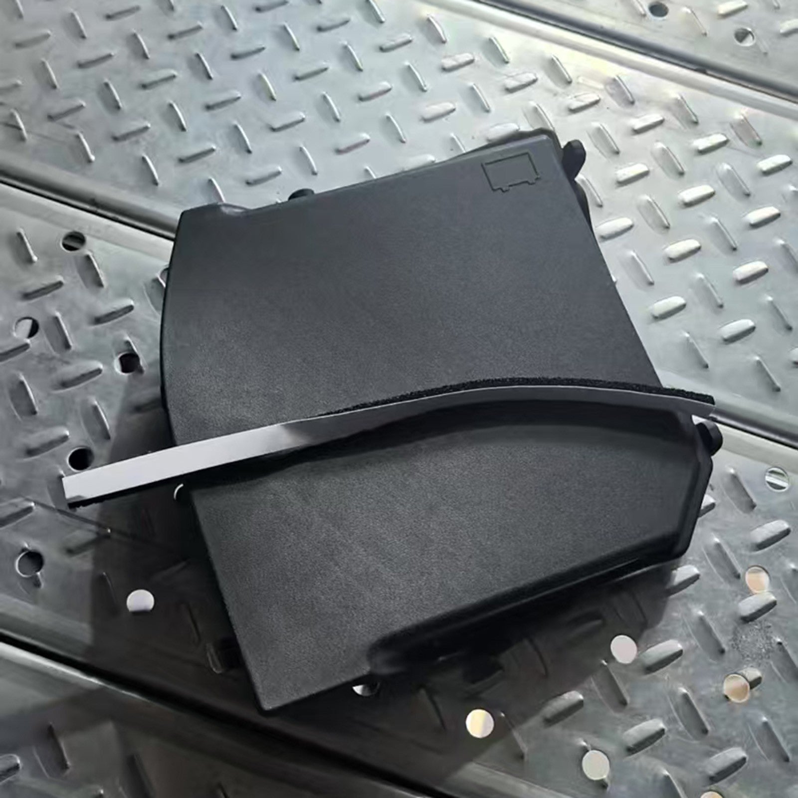 Front Battery Box Cover Black Fit for Volvo S60 XC60 XC70 V70 S80 31353766
