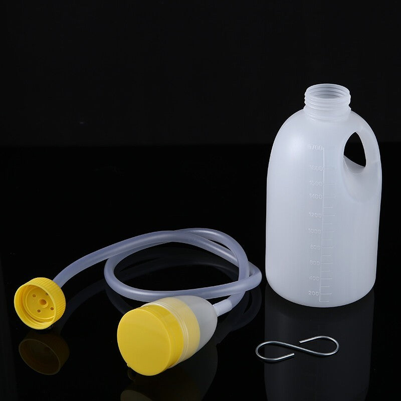 1700ML Outdoor Travel Trucker Male Bed Pee Urinal Drainage Container Bottle Hook