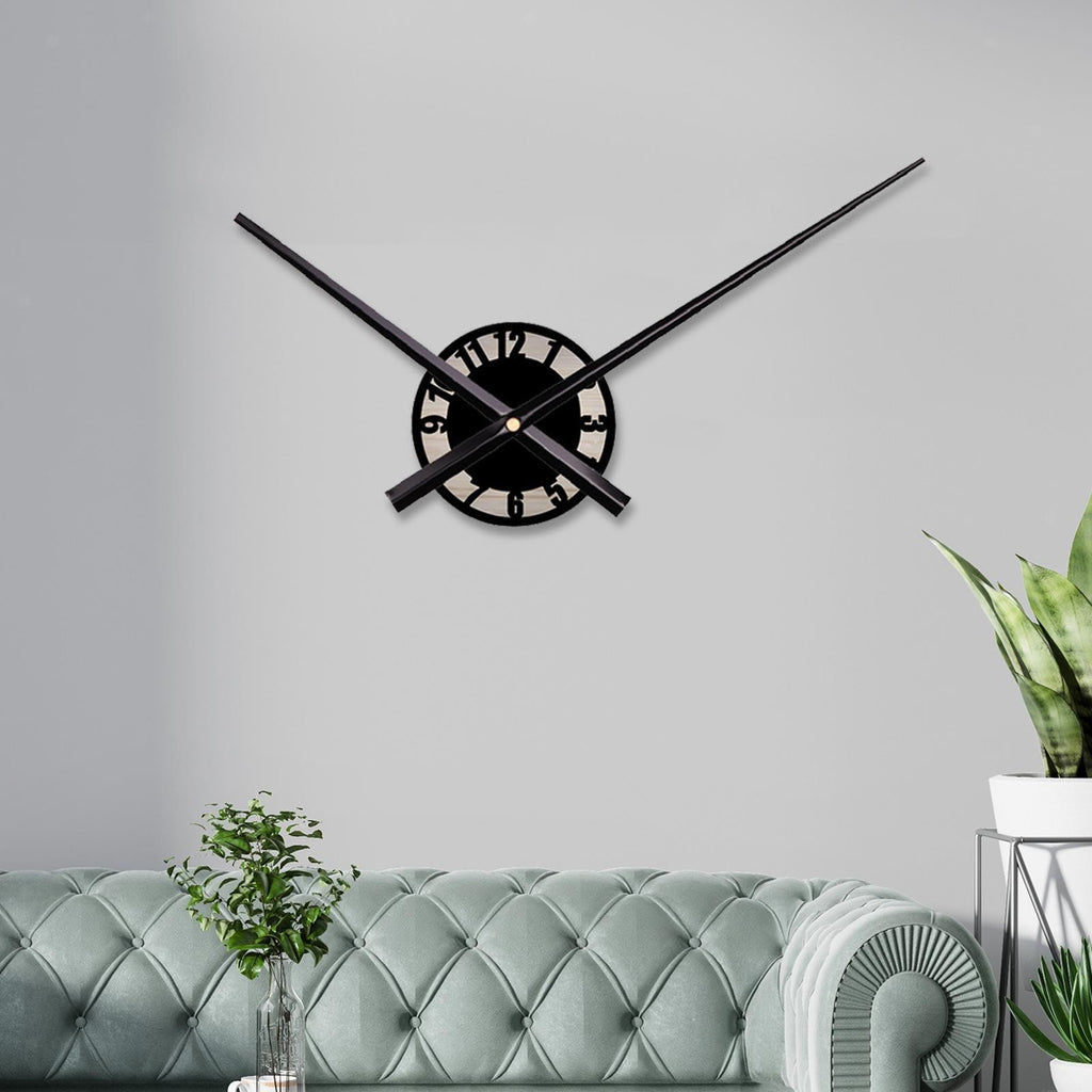 Decorative Wall Clock Elegant Hanging Clock for Bedroom Indoor Living Room