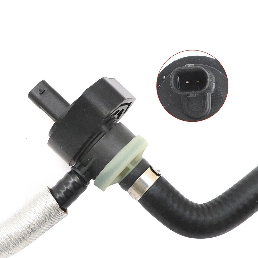 Crankcase Breather Vent Pipe for Mercedes A Class For W176 B Class W246 CLA GLA