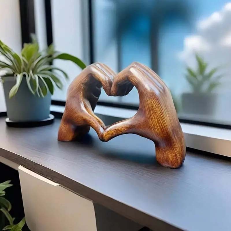 Love Heart Hand Gesture Statue, Resin Ornament for Desktop Bookshelf Home Decor