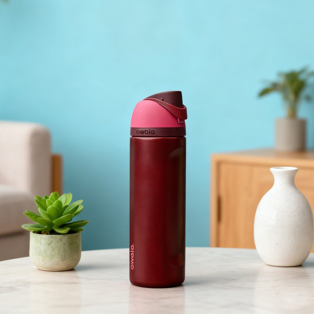 Owala Freesip 32ozInsulated Stainless Steel Water Bottle - Black Cherry