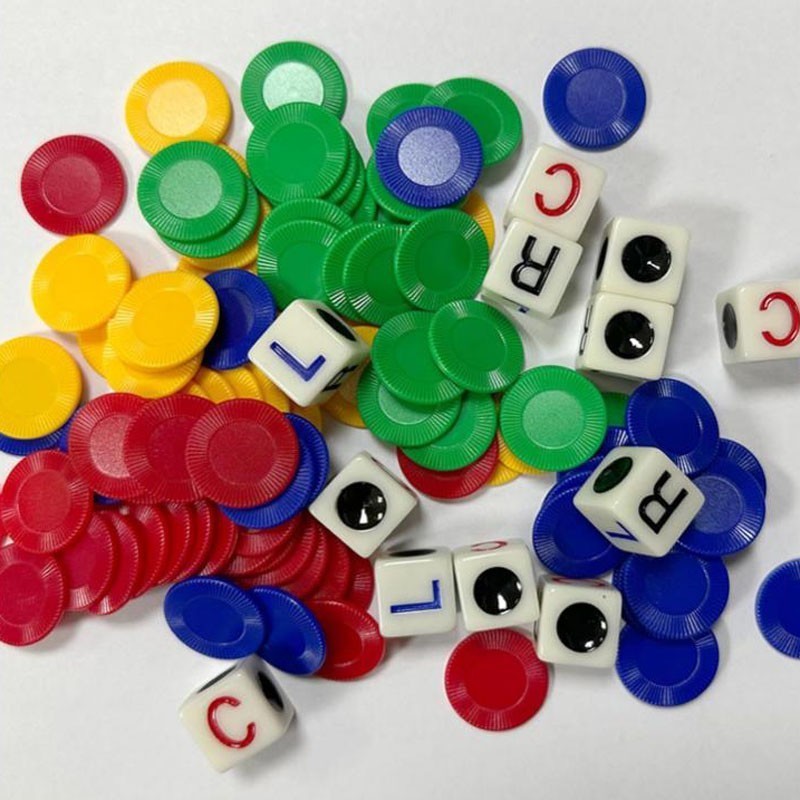 Left Center Right Dice Game Set 3 Dice 40 Colorful Chips Family Party Dice Game