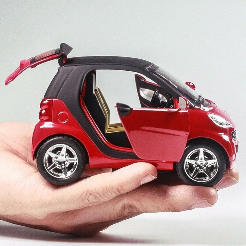 Red 1:32 Model Car Metal Diecast Toy Vehicle Kids with Sound Light Pull Back